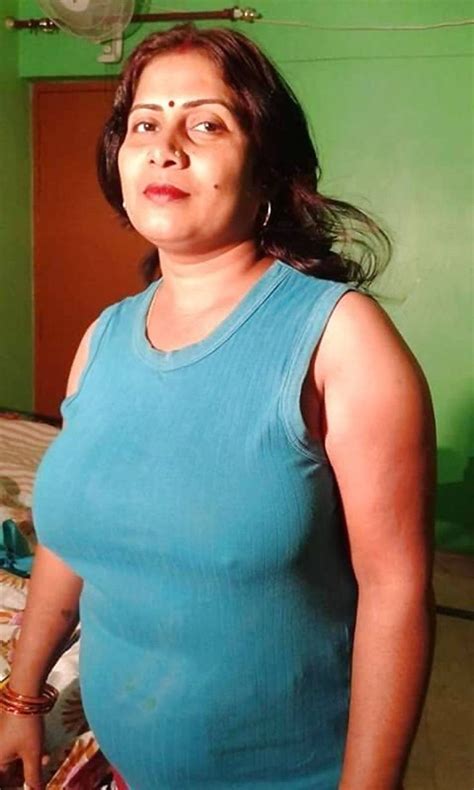 aunty xxx boobs|indian